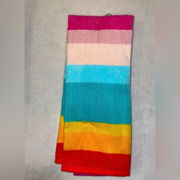 New!! Trina Turk 25th Anniversary Rainbow Sunrise Stripe 4pc Ov Mitt/Towel Set🌈 - Picture 4 of 13